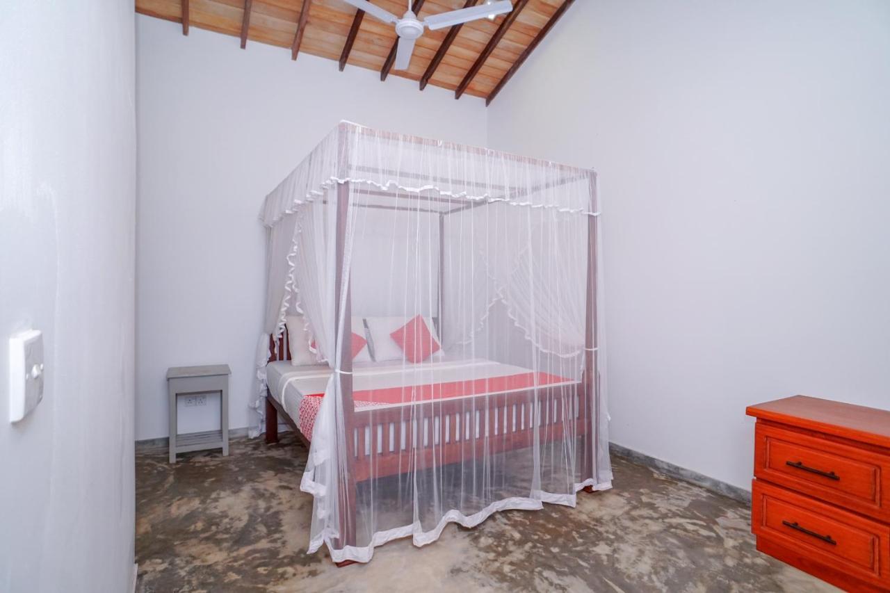 Antique Ceylon Villa Ahangama Ngoại thất bức ảnh